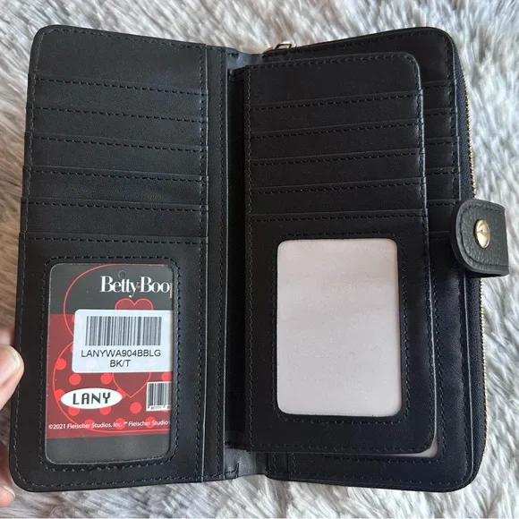 Betty Boop x LANY Wristlet Wallet NWT ♥️ - Picture 6 of 14